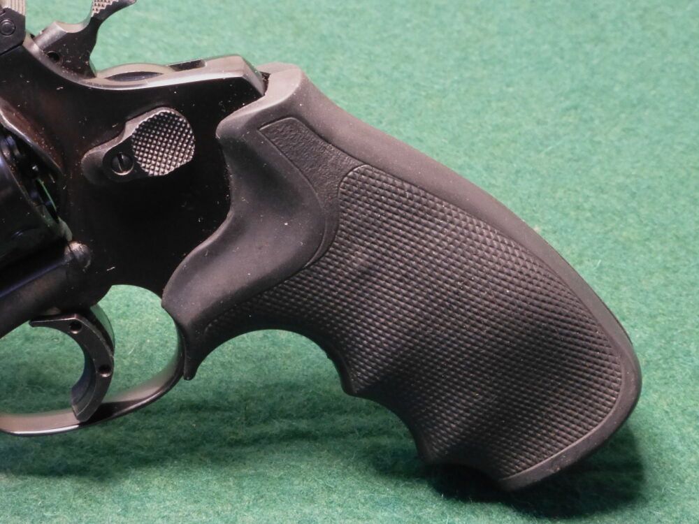 Rossi	 971