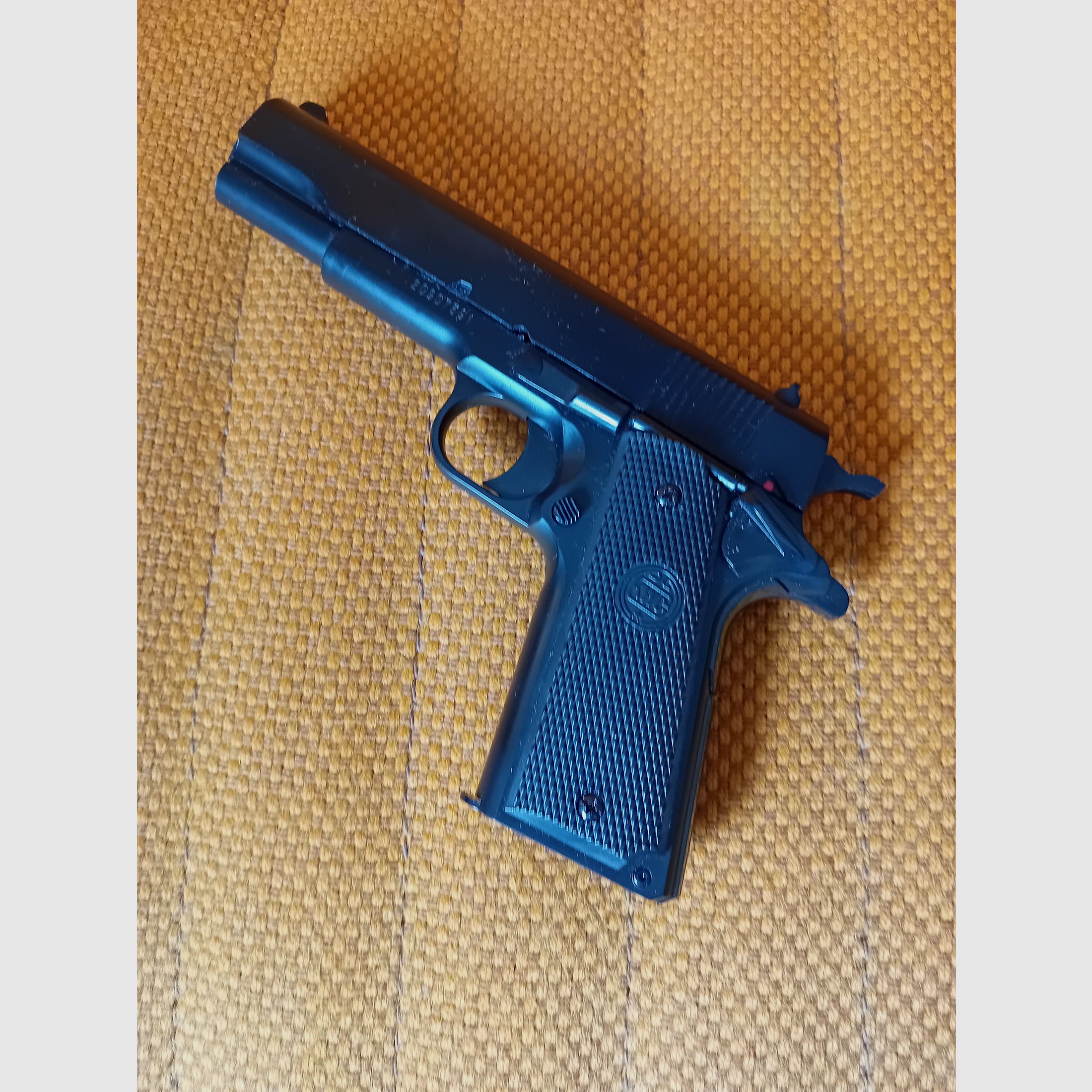  KWC 1911 Model Springer 6mm BB schwarz 