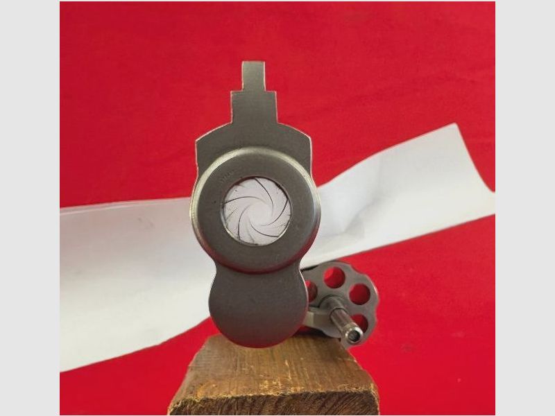 #8385 S&W-revolver, 686-2, kal. 357 Mag./.38 Spl, afbeelding 17 van 17