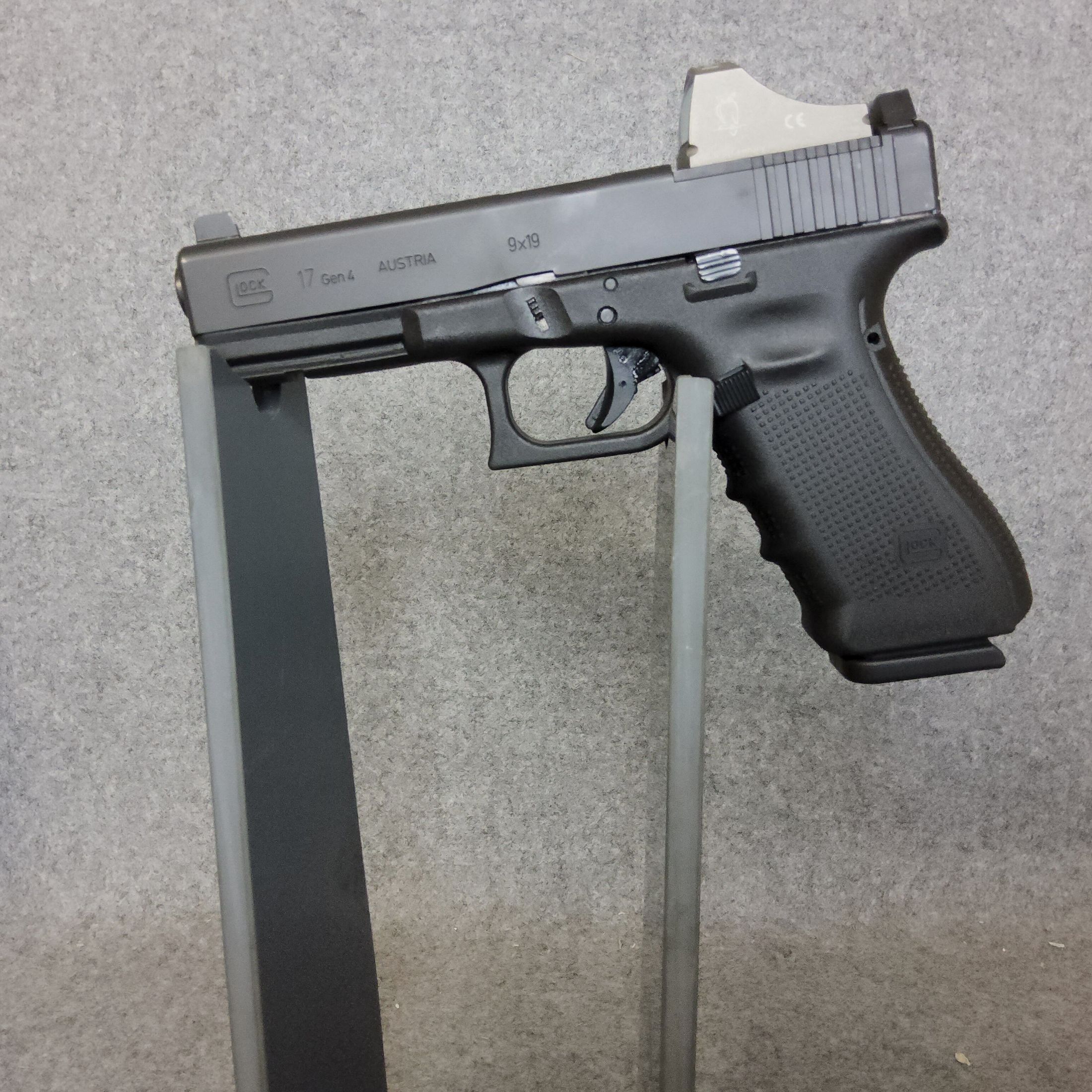 Glock	 17 Gen. 4, MOS incl. Doctor sight