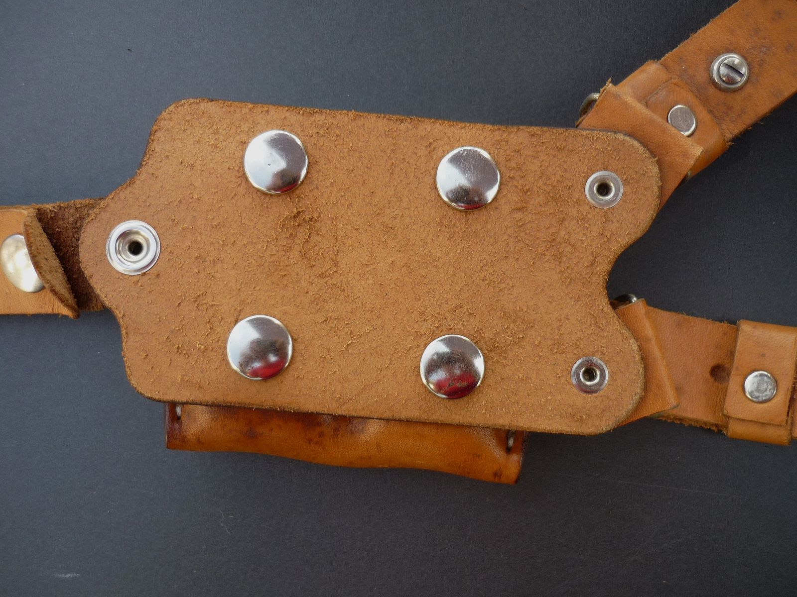 HKDesign Holster Art. Nr. 028 Schulterholster mit abknöpfbarer Mag. Tasche für SIG 226   - Rechtshänder - 2.Wahl