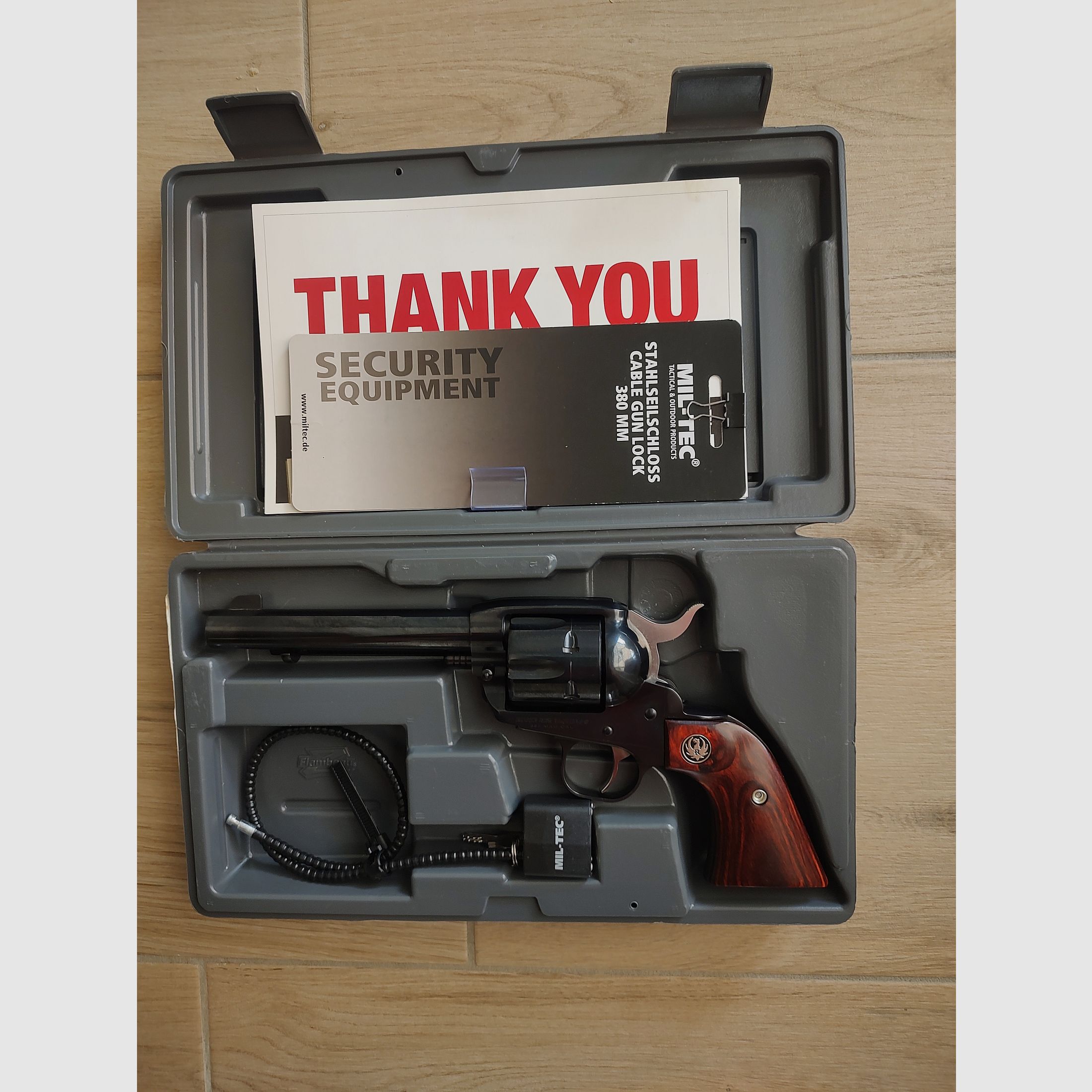 Ruger New Vaquero Revolver / SA (Kal. .357 Mag.) - Preissturz !