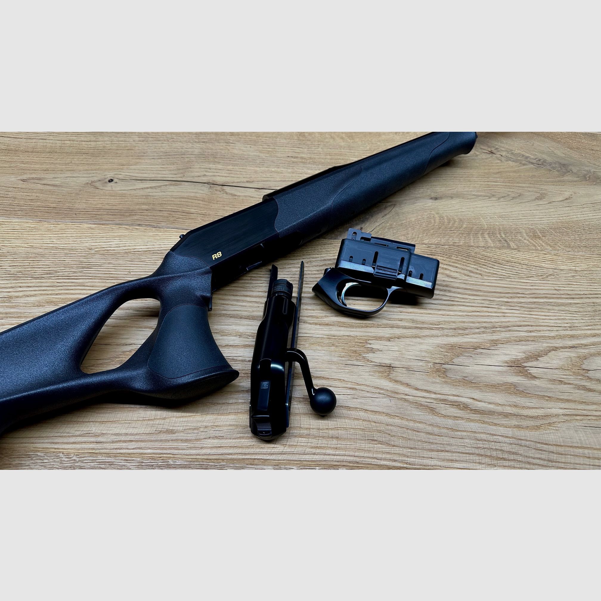 Blaser R8 Ultimate / Stahlsystem/-gehäuse / Stahlverschluss / Stahl-Abzugseinheit / DLC beschichtet