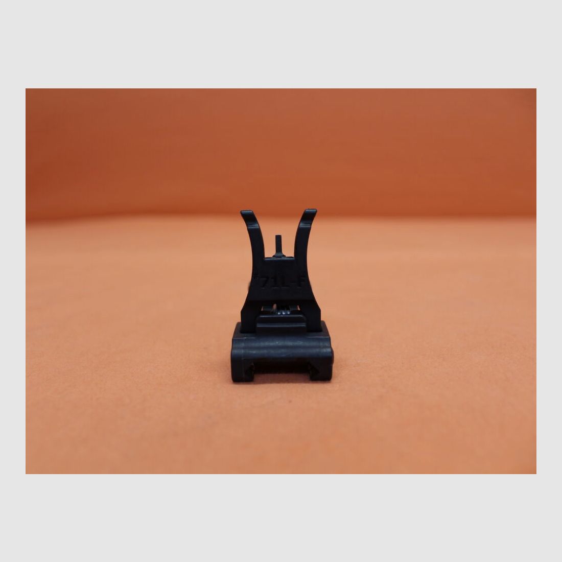 ARMS ARMS #71L-F Flip-Up Front Sight Handguard Mount Polymer/ Klappkorn do profilu Picatinny BH=15,5mm, zdjęcie 1 z 4
