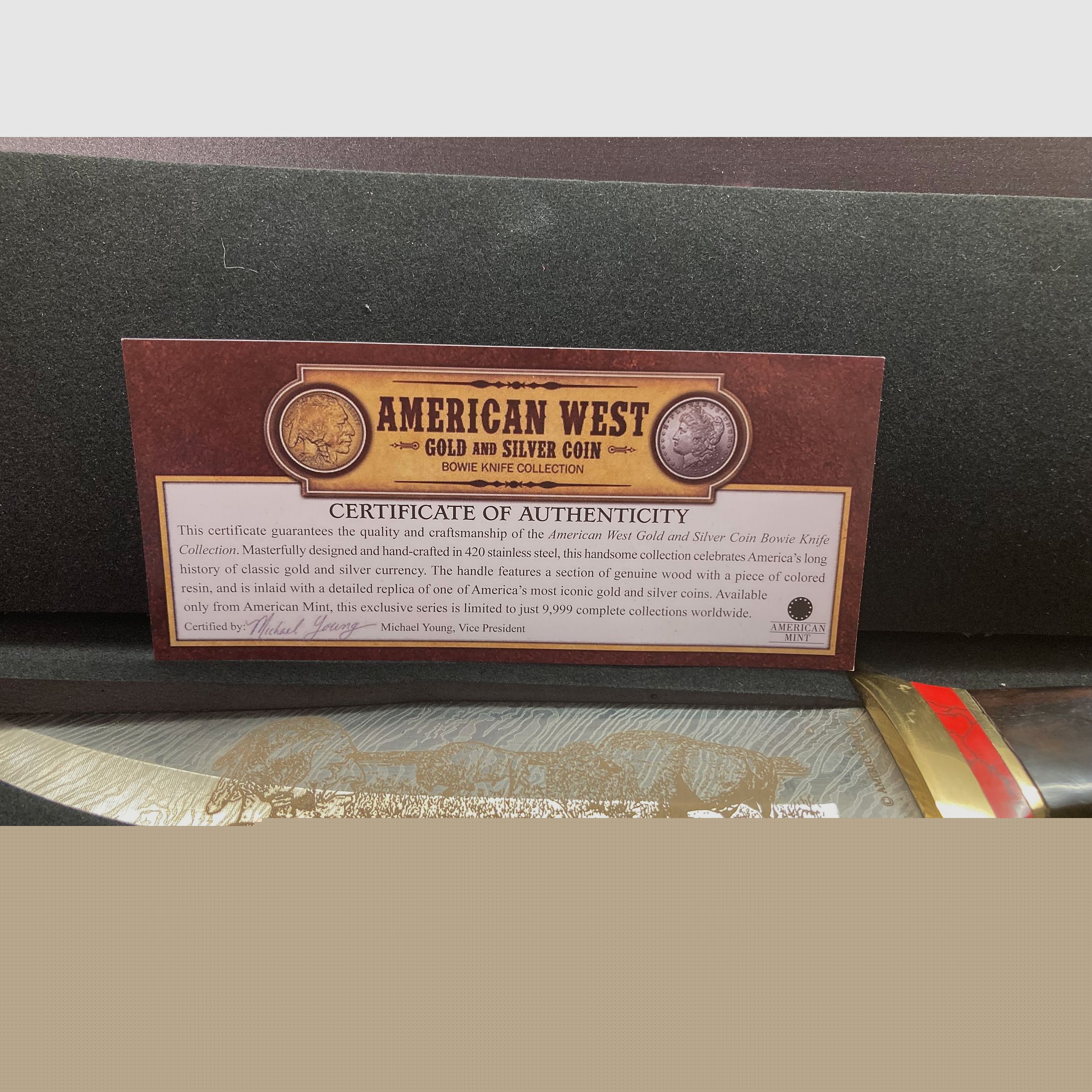 Zwei neue Bowie-Sammlermesser von American Mint