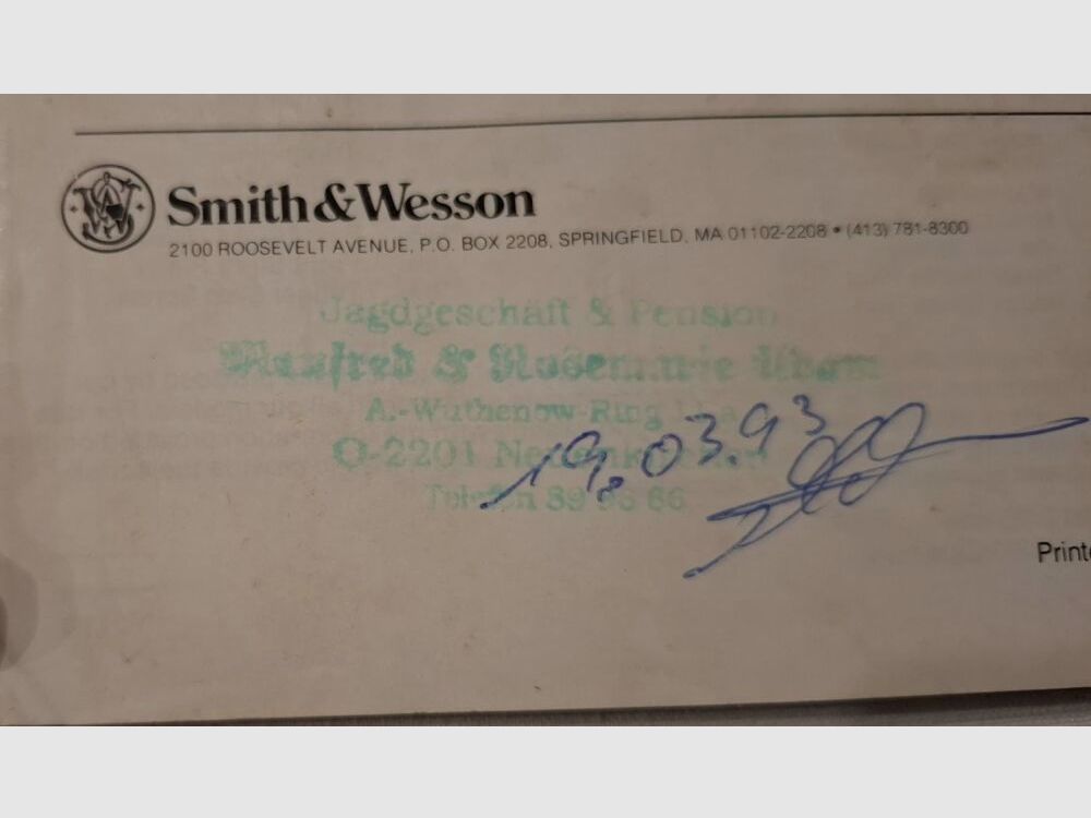 Smith & Wesson 422