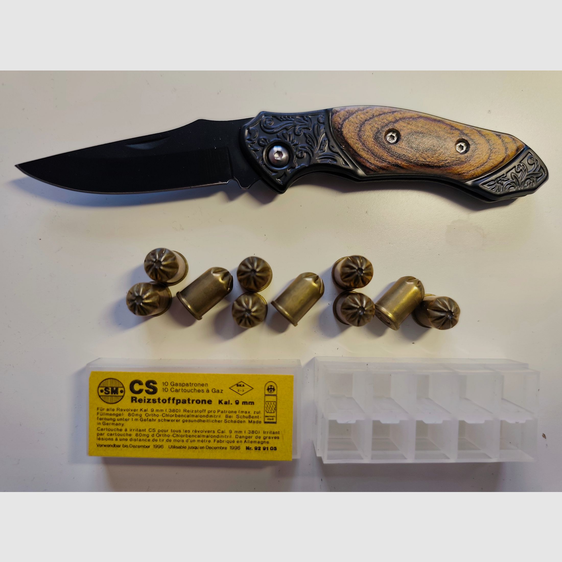 CS Gas Patronen von SM 9mm RK 10 Stück + kleines Taschenmesser