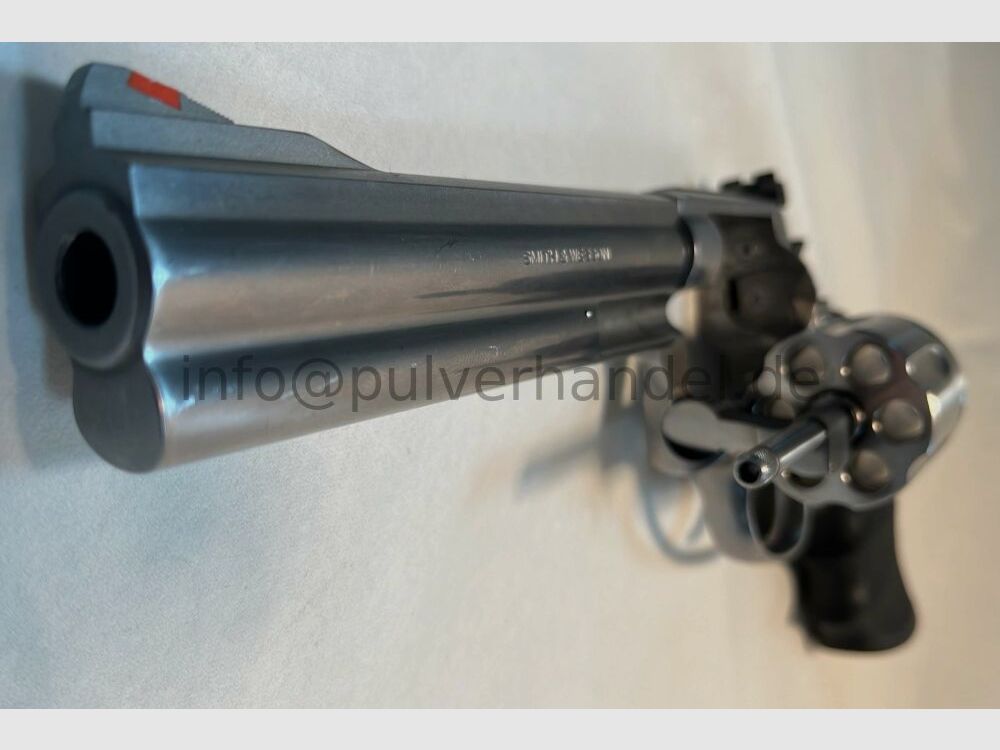 Smith & Wesson 686-4 6 Zoll Stainless .357Mag