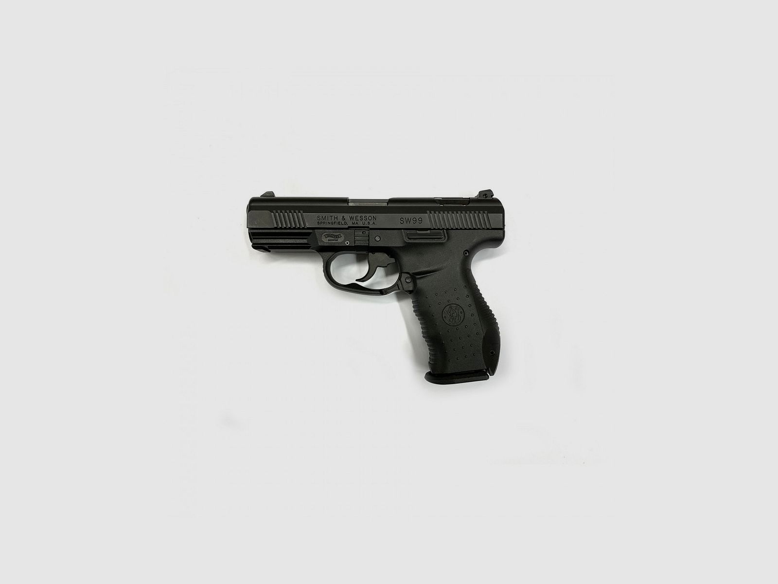 Smith & Wesson SW99 Cal. 40 S&W, image 2 of 2