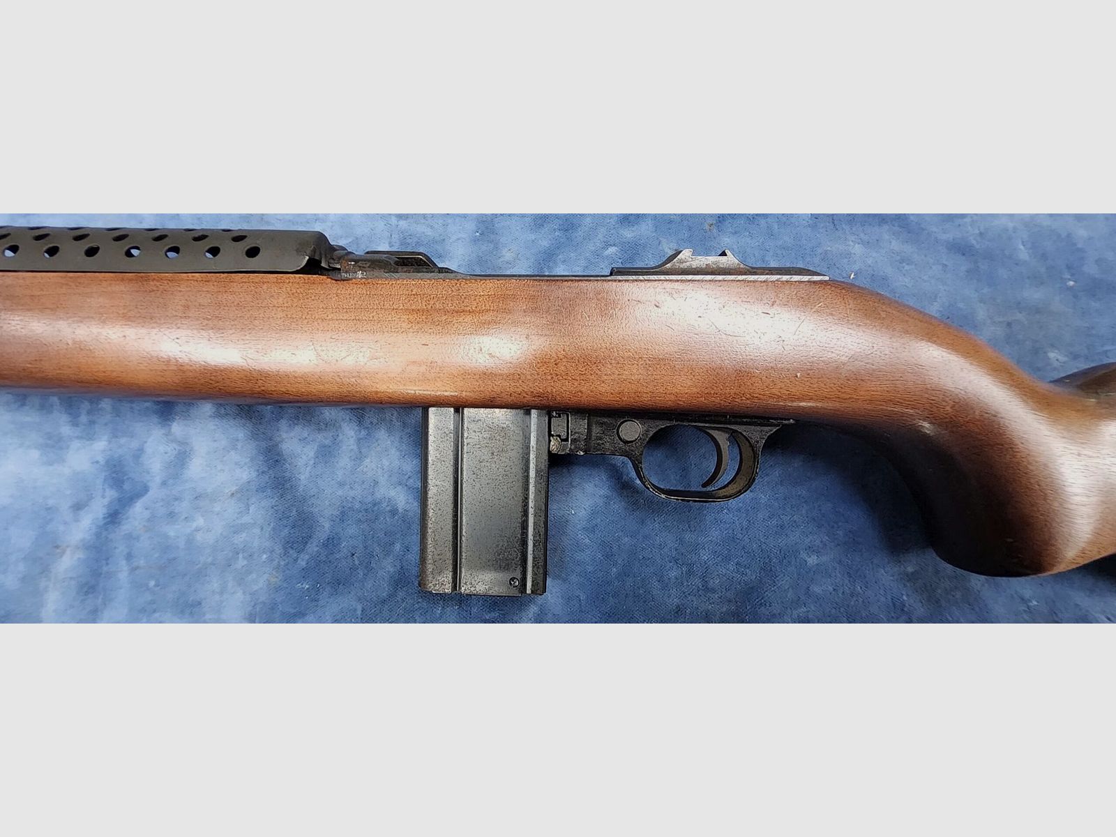 Universal firearms 30m1 carbine (deactivated), image 4 of 14