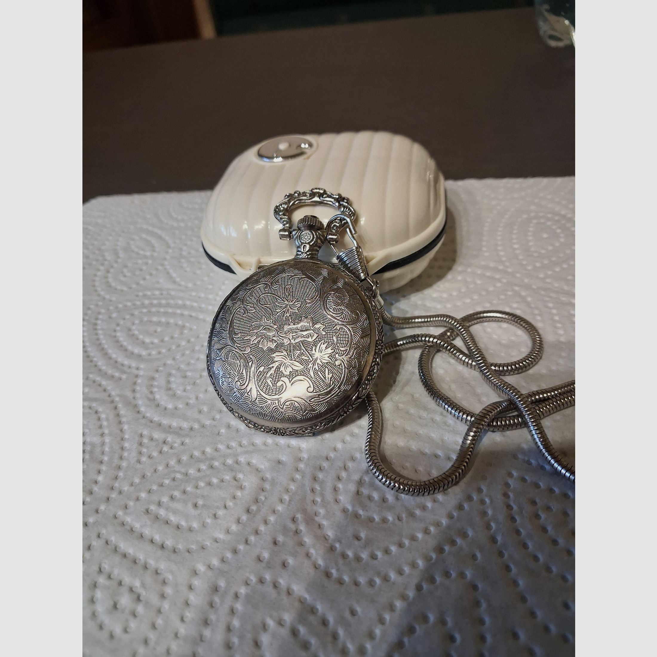 Orologio da tasca con motivo di caccia