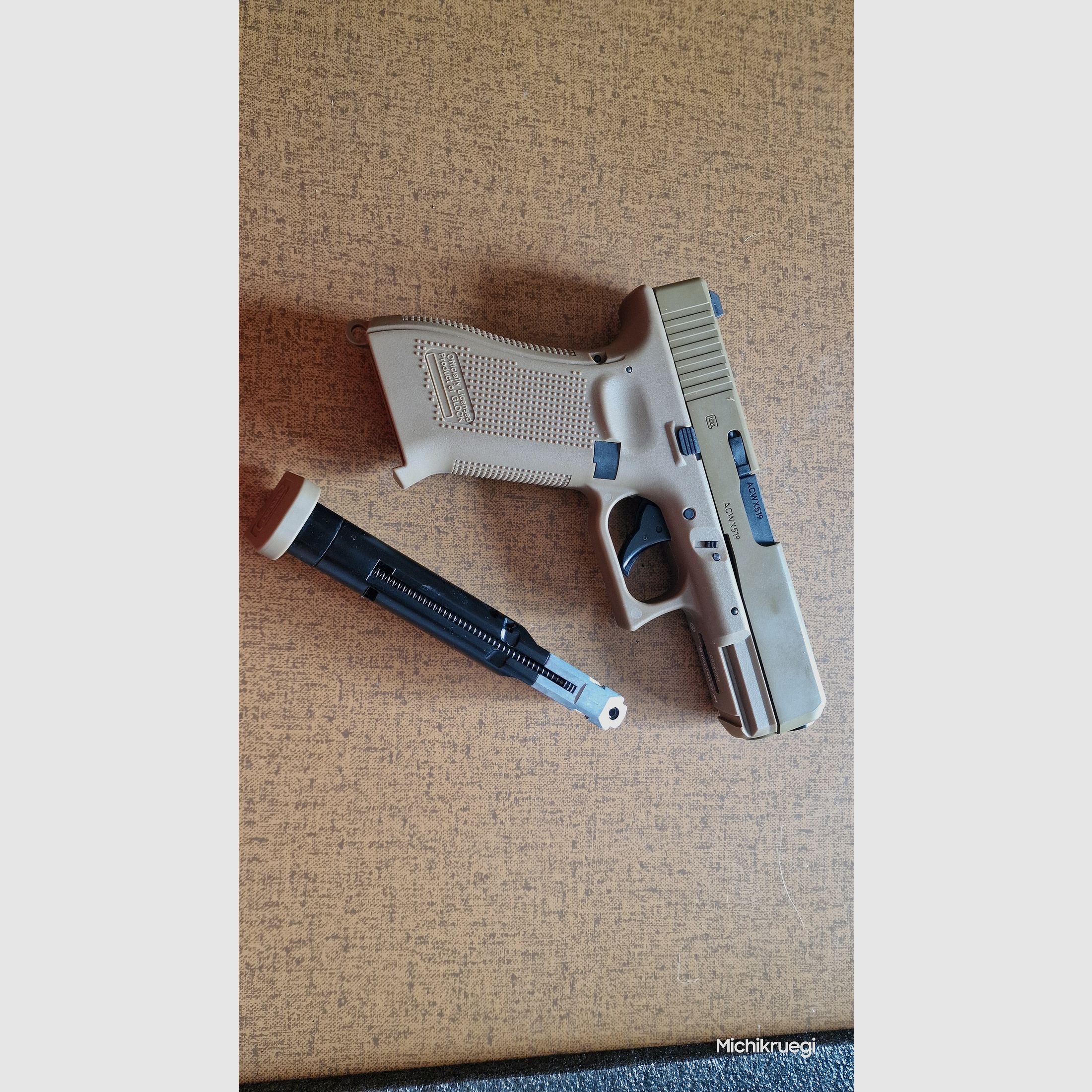 GLOCK 19X , Co2 , Blowback