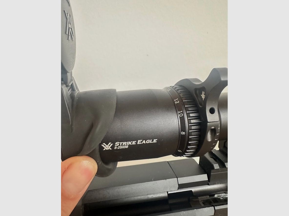 Ruger Precision Rifle Gen 2.338 Lapua Mag - Vortex Strike Eagle 5-25x56, ERA-TAC mount, case, like new, immagine 2 di 4