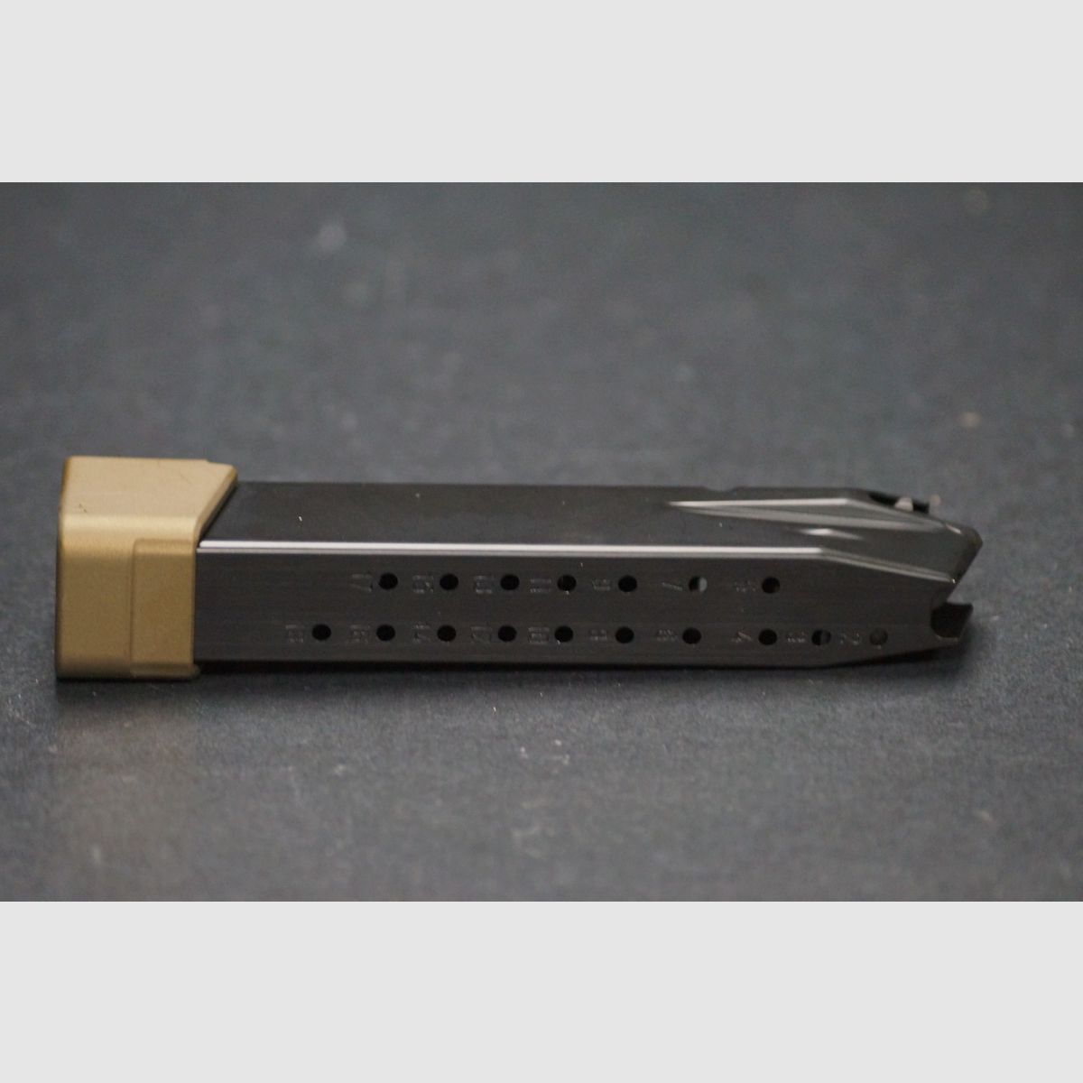 CANiK TTI Combat Magazin +1 Extension, Bild 3 von 3