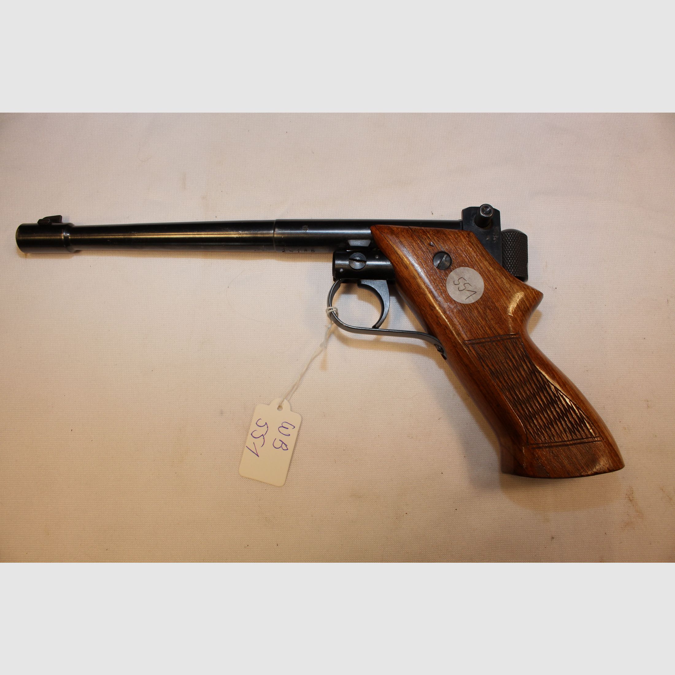 Einzelladerpistole Drulov im Kaliber .22lr.