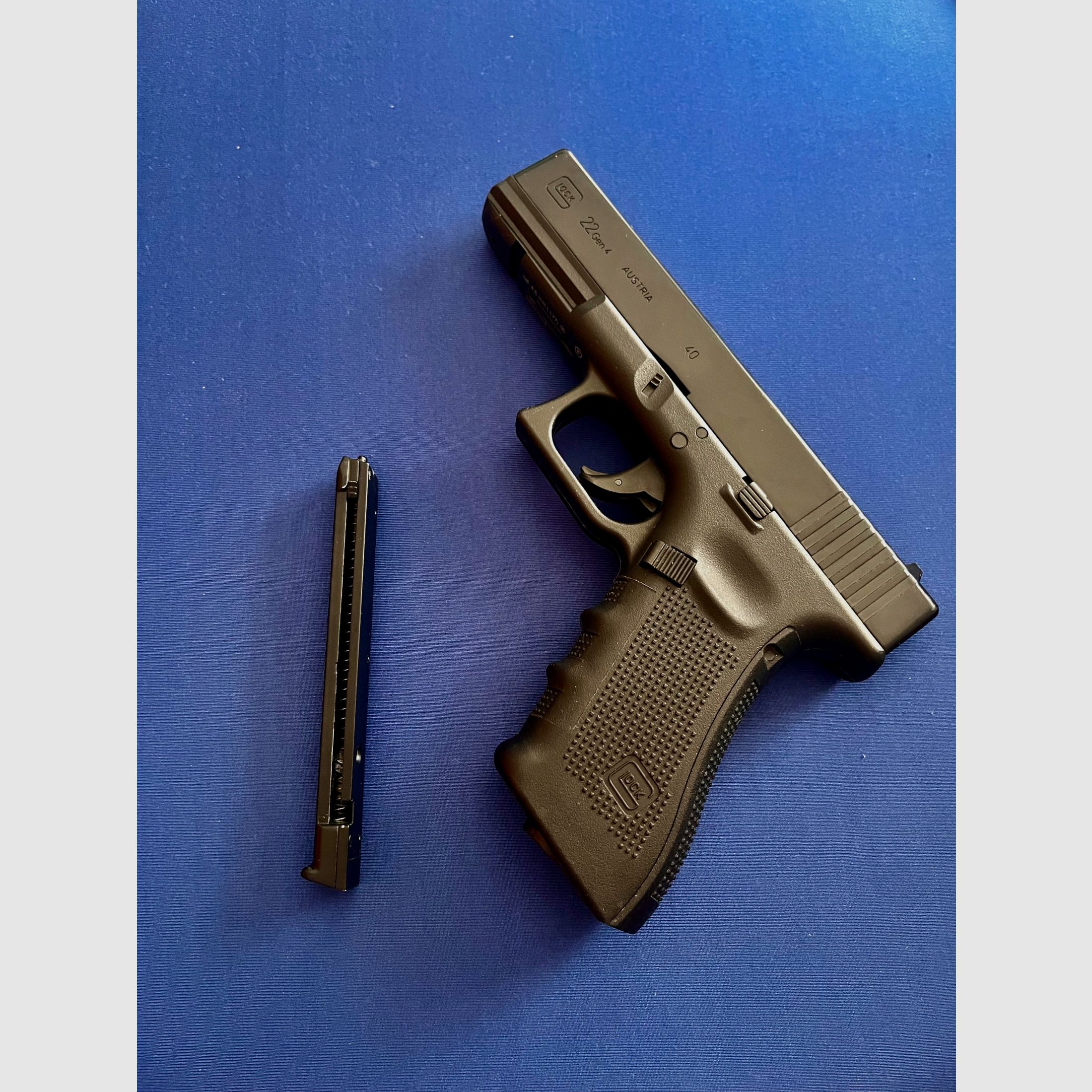 Glock 22 gen4 CO2, zdjęcie 8 z 9
