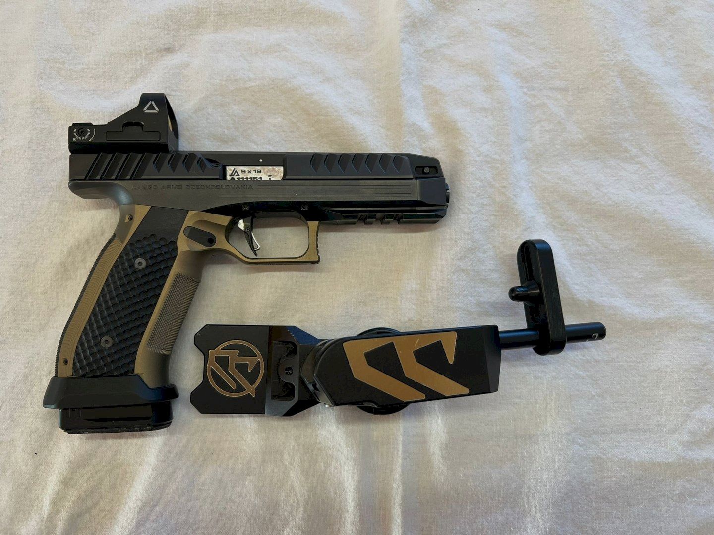 Laugo Arms Alien, Full Kit, 9 mm Luger