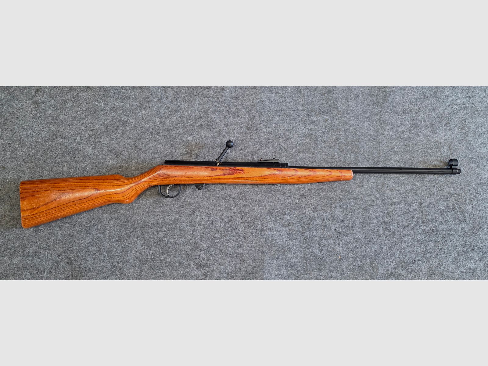 Haenel Mod. 49a good quality with laminated wood stock from 1963 in very nice condition bolt action no 310