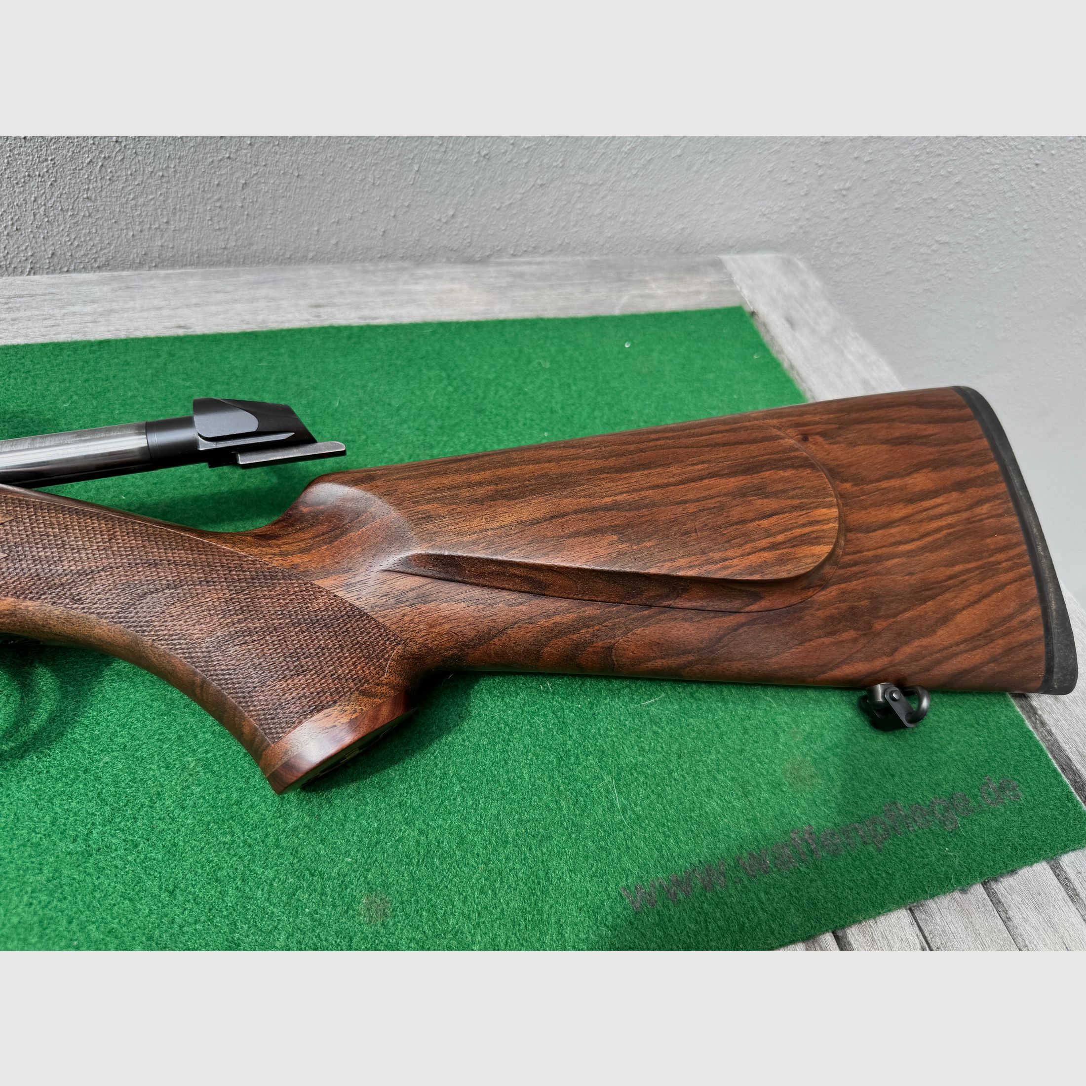 Sako 85 Grizzly  308 Win kanneliert schöner Holzschaft 