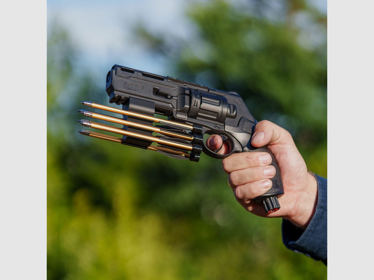 KOMBI | ARROW HOLDER | Arrow holder + 6 arrows | RED or Black | T4E TR50 HDR50