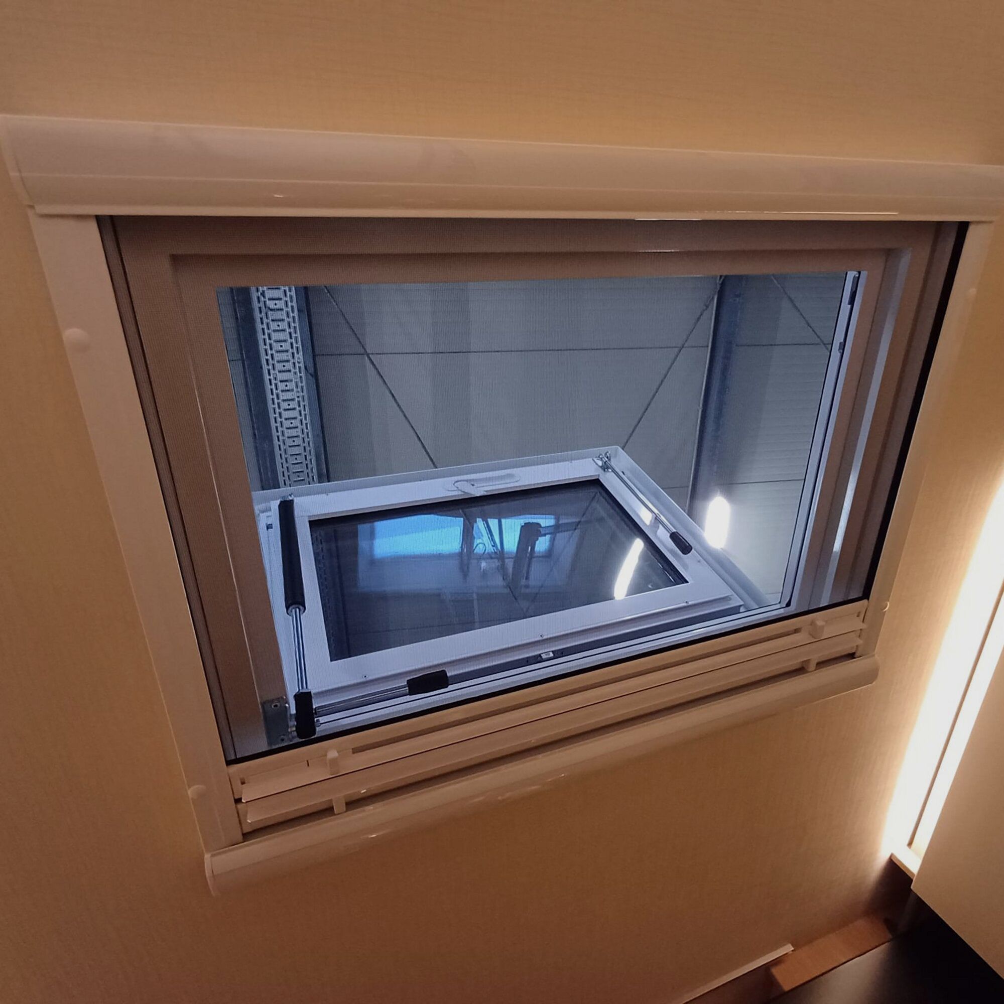 Tenda interna avvolgibile per cupola da tetto DL4 AR, 500 x 500 mm