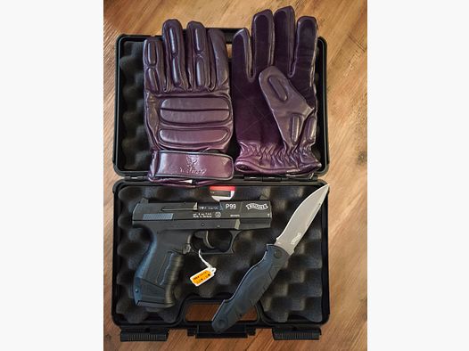 Ensemble à vendre/expédition à ma charge. Walther p99 inutilisé et couteau Walther etc.