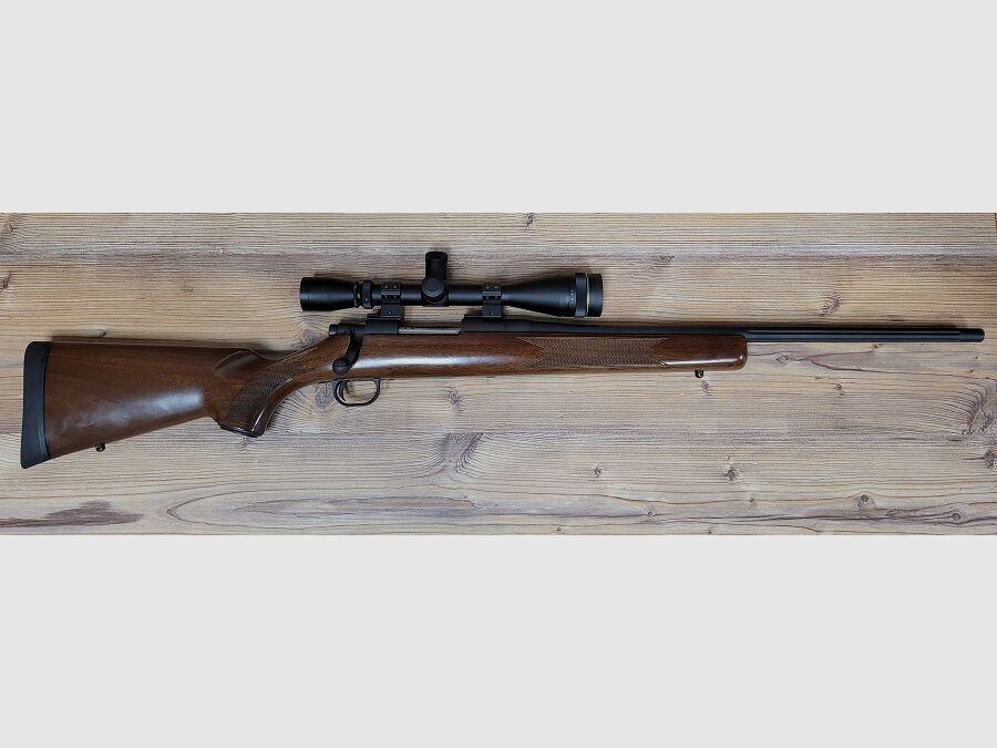 Mossberg 100 ATR with Leupold 6-18x40 VX-II
