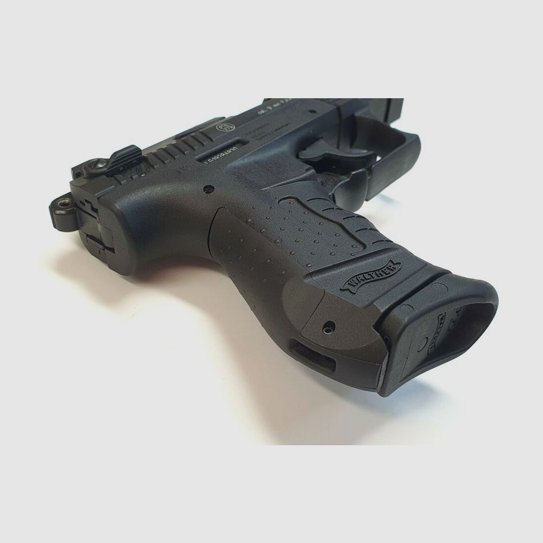 UMAREX Walther P22 Classic Schwarz Kal. 9mm P.A.K. - gebraucht