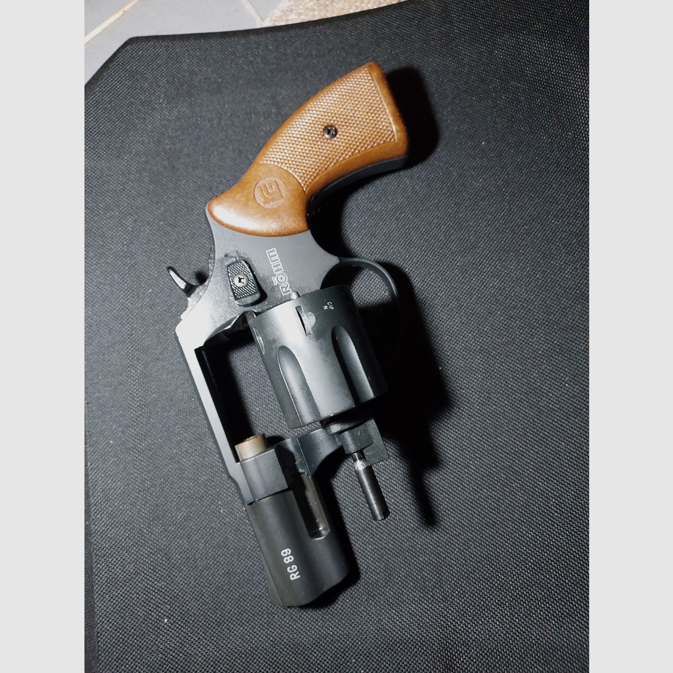 Röhm RG89 Schreckschuss Revolver brüniert (PTB 976)