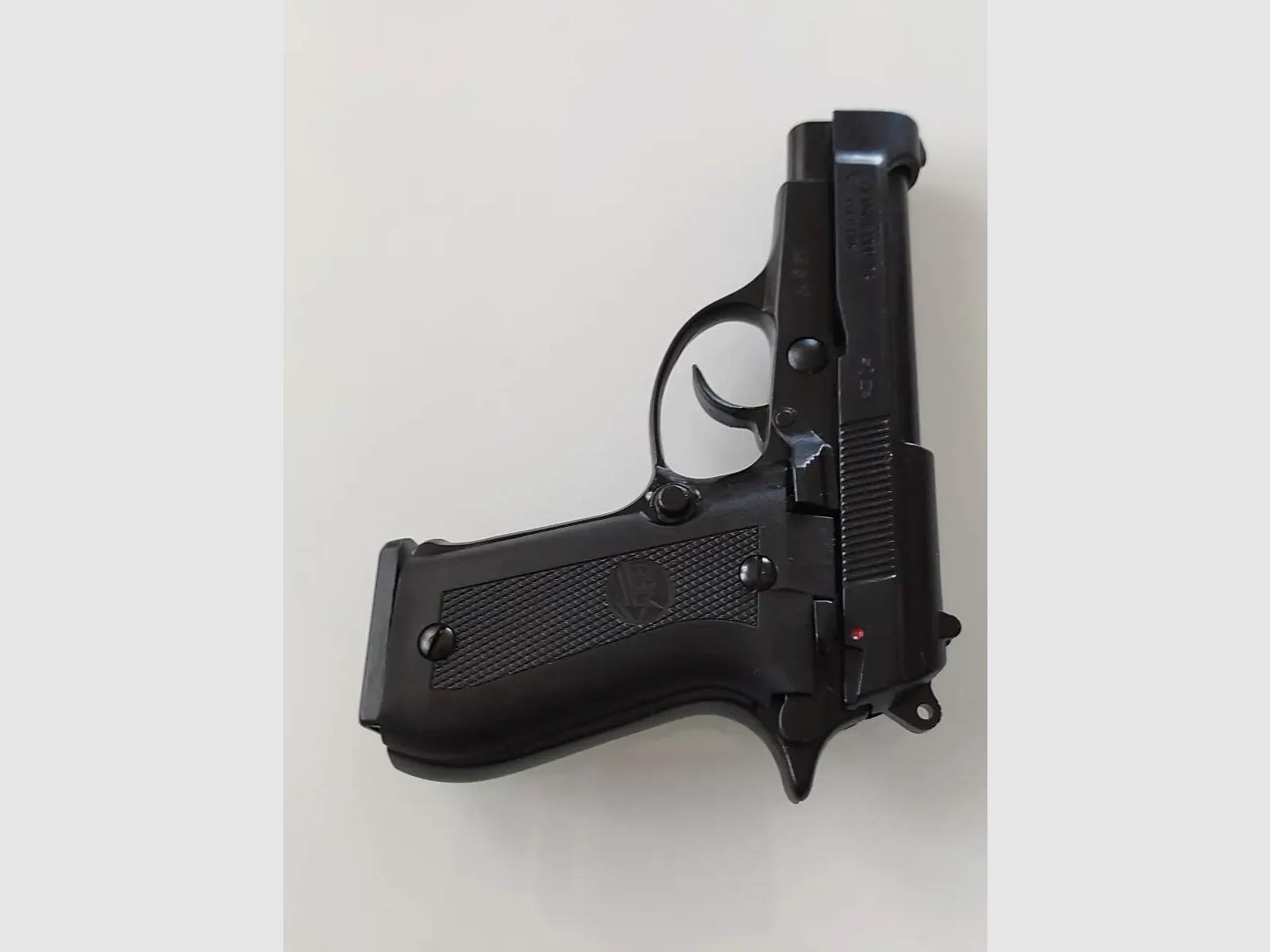 BRUNI 84 9mm P.A.K. – Beretta 84F replica - EU-wijd verzenden