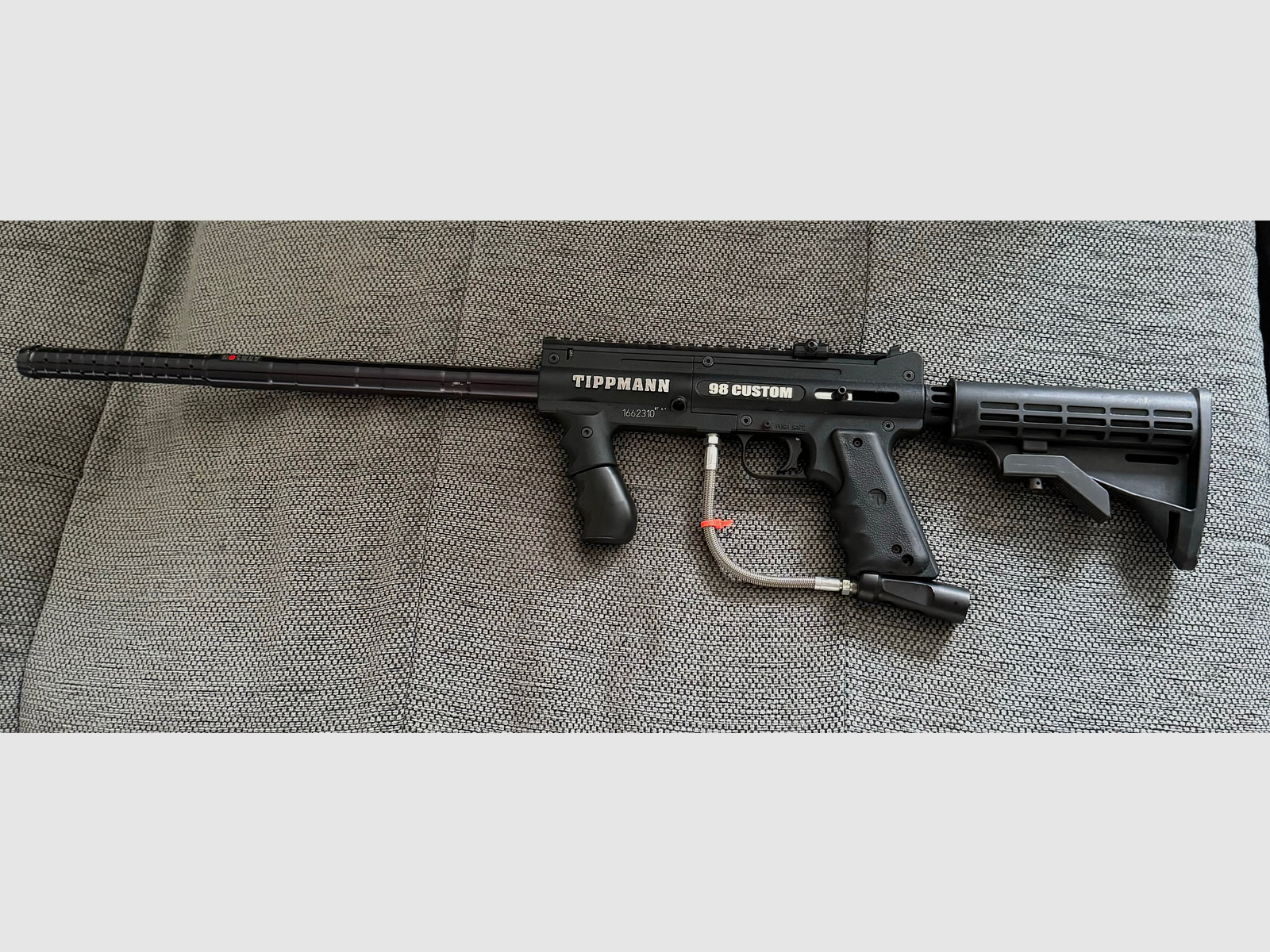 Tippmann Custom 98 paintball gun 