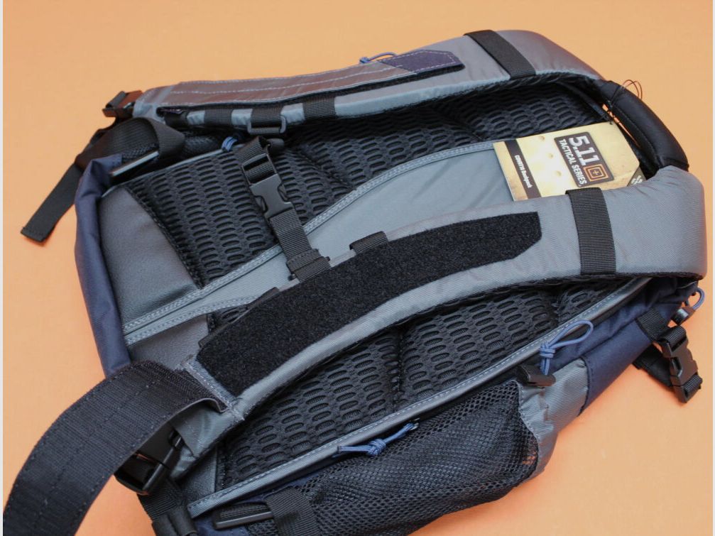 5.11 COVRT18 Backpack (56961) 726 True Navy: Rucksack