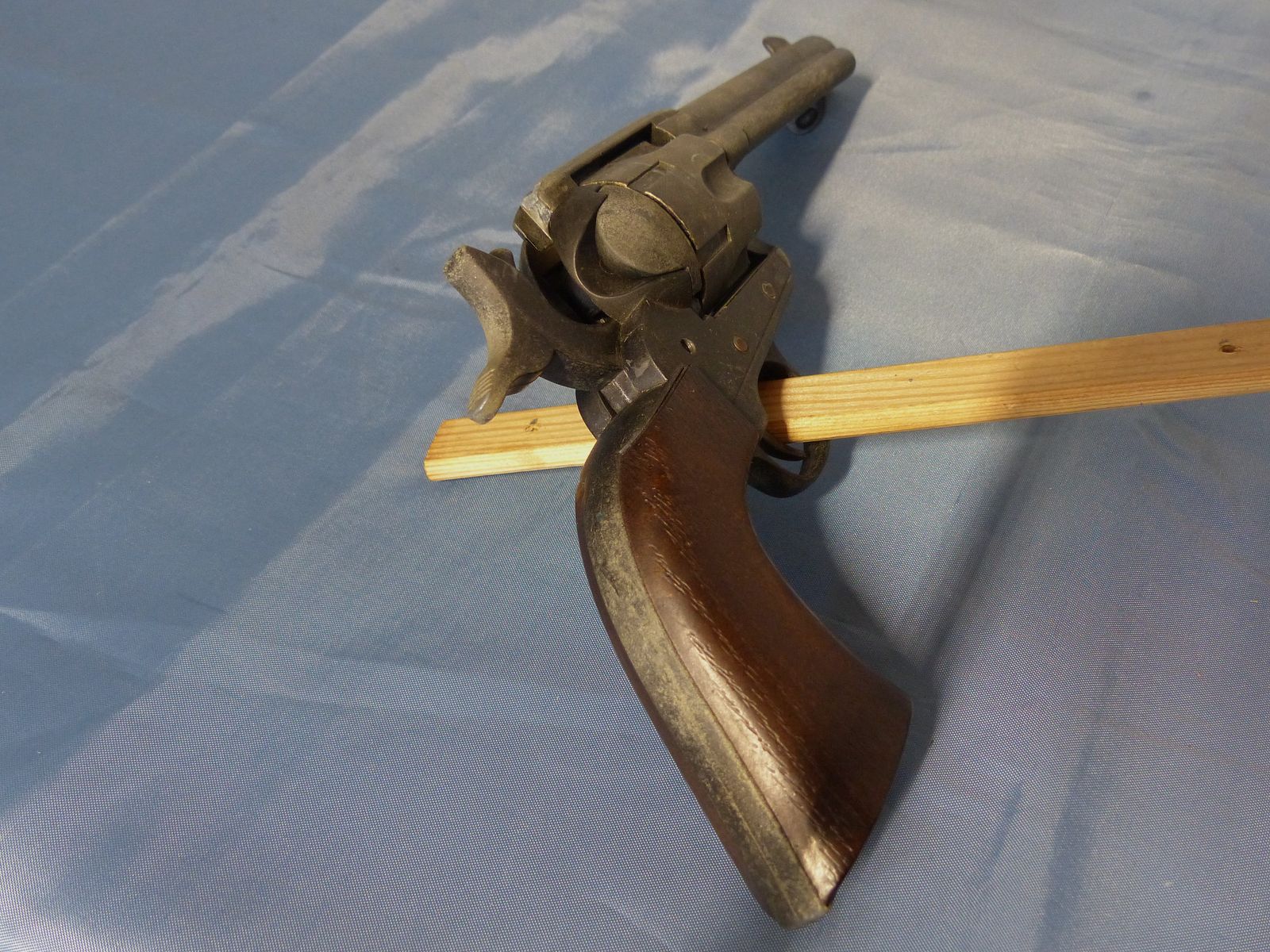 Colt Revolver Single Action Army Cal. .45 full metal decoration probably from the 70s