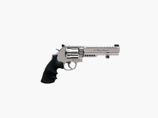 Smith & Wesson Ultimate Champion M686