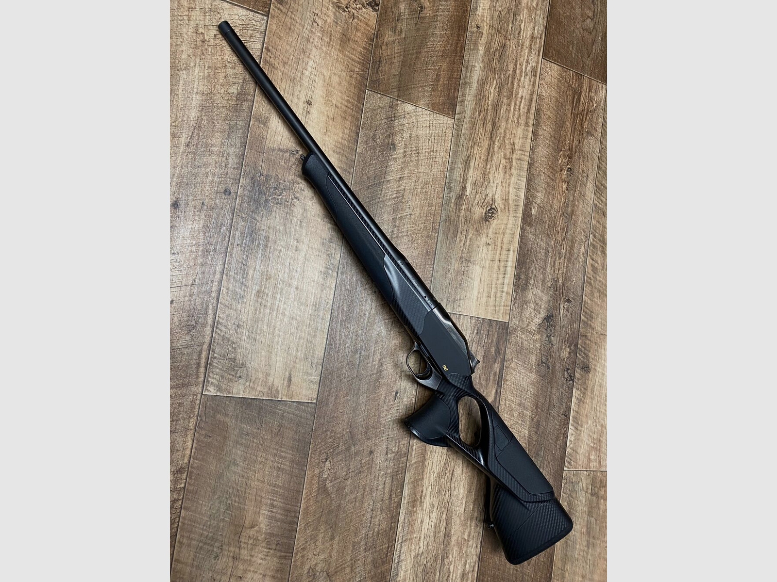 Blaser R8 Ultimate Carbon	 mit verstellbarem Schaftrücken