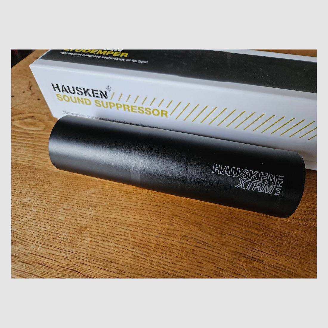 HAUSKEN JAKT JD184 XTRM MKII - Cal. 8mm - M15x1 - Silencer - Top condition - Original packaging