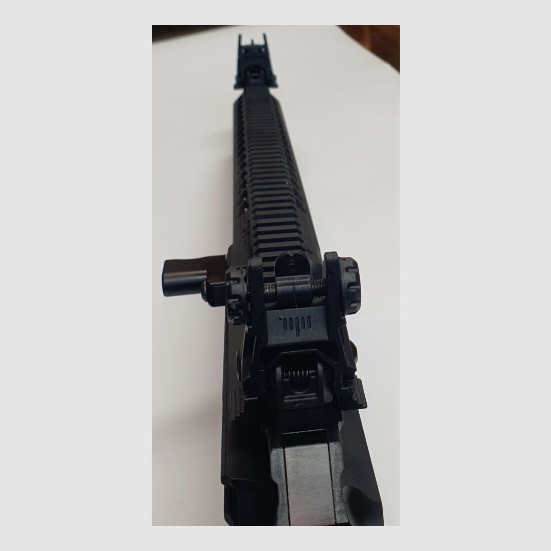 GWMH AG Selbstladebüchse GWMH SPC-HUNTER A5 17" (SWISS PISTOL CARBINE) BLACK Kal.9x19 AR15 Glock Magazin