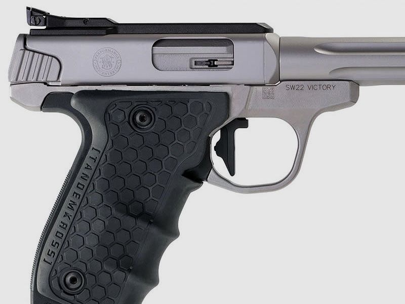 Smith & Wesson SW22 VICTORY Target Model mit geflutetem Lauf