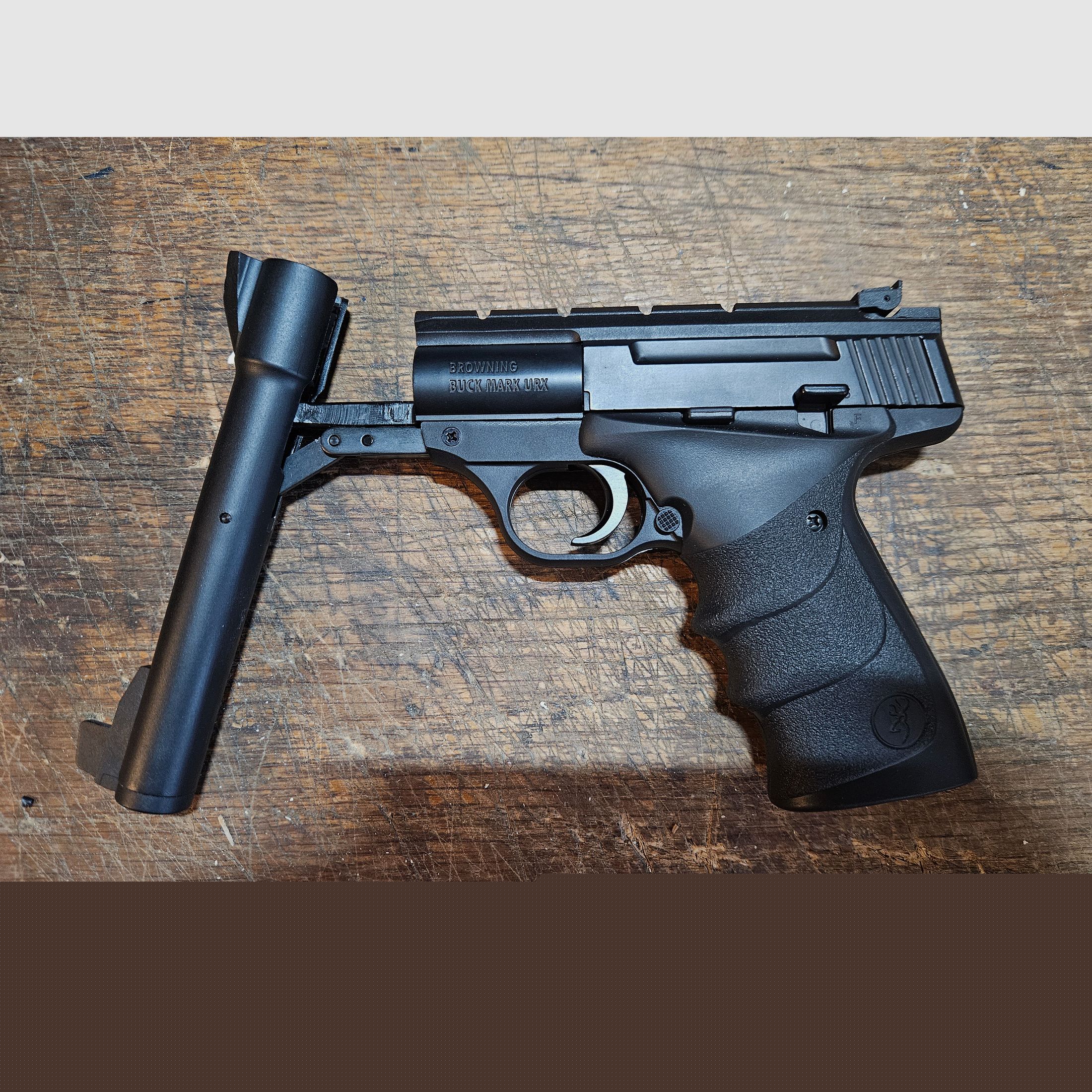 Browning Luftpistole Buck Mark URX Kaliber 4,5 mit umfangreichem Zubehör