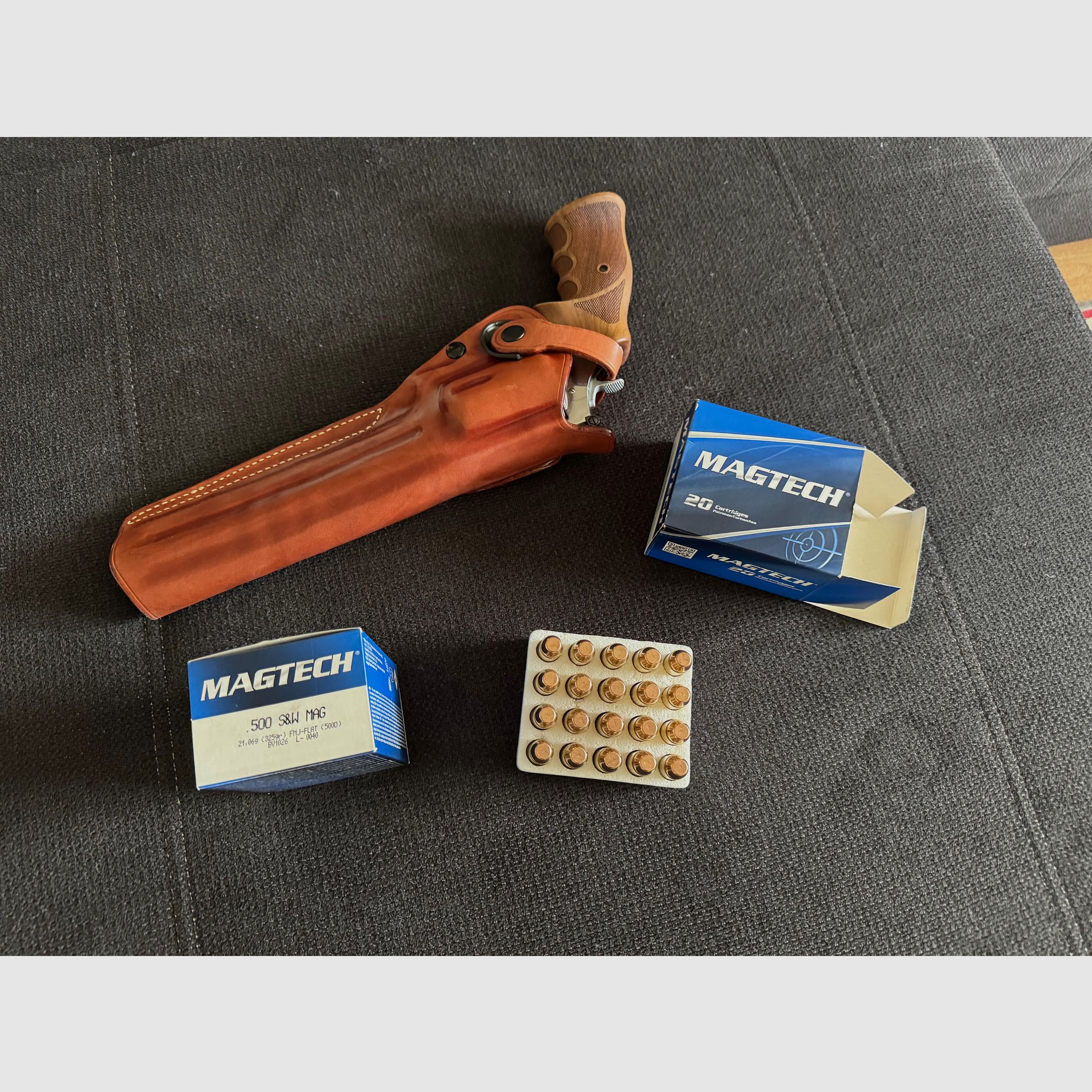 Smith&Wesson 500   8 3/8 Révolver