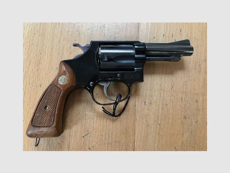 Kommissionen Rev. S&W 37 3''Airweight