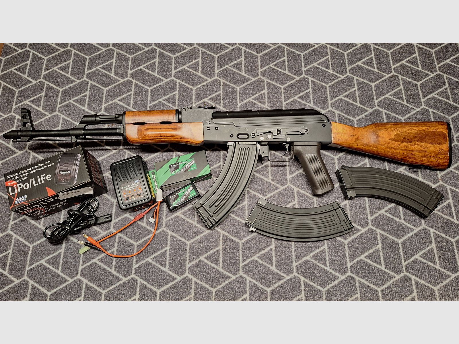 AK47 BEGADI SPORT AEG Vollmetall/Echtholz-NEU!