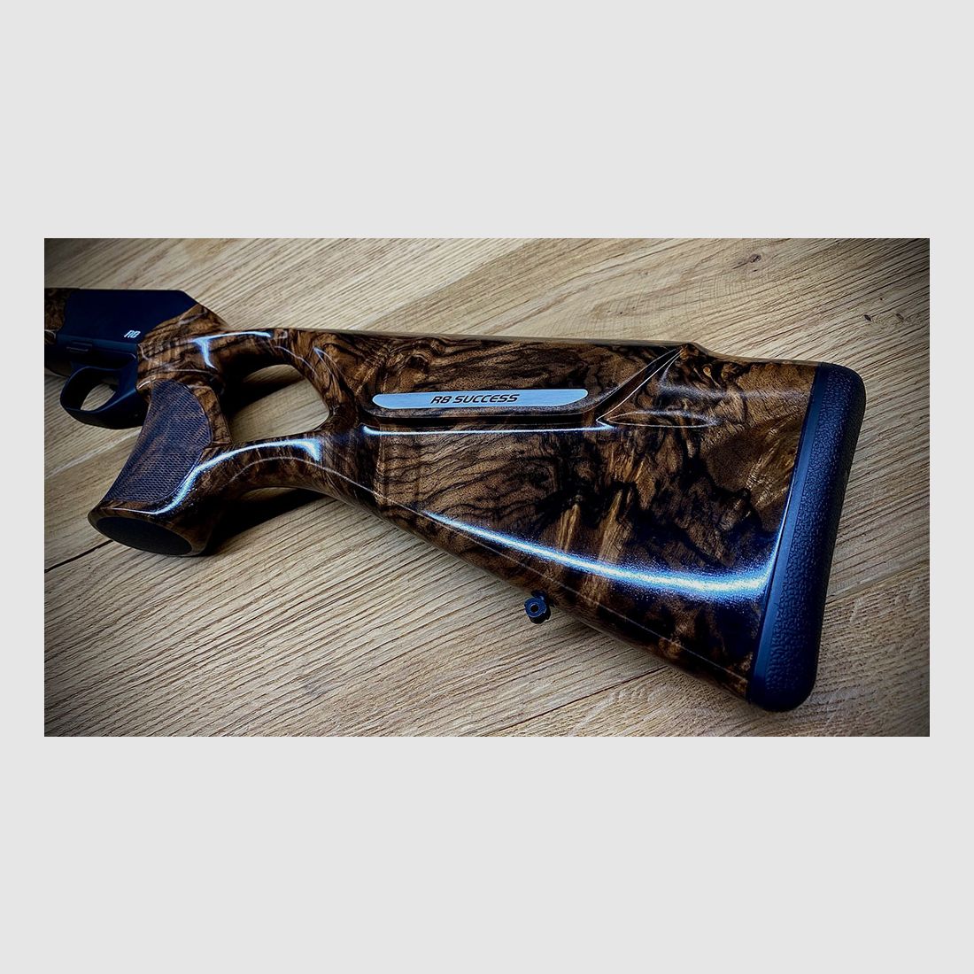 Blaser R8 Success Culata / Clase de madera 9 / Super acabado / CULATA DE SUEÑO DE CLASE EXTRA