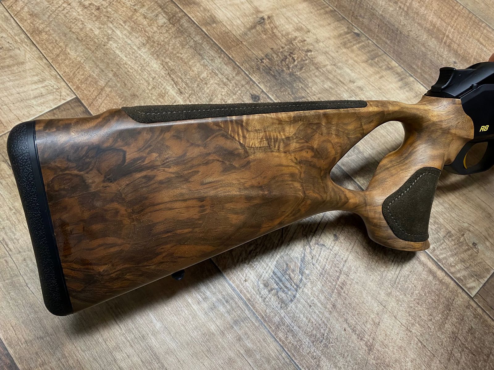 Blaser R8 Success HK 6 mat huilé version spéciale cuir de cerf .308win