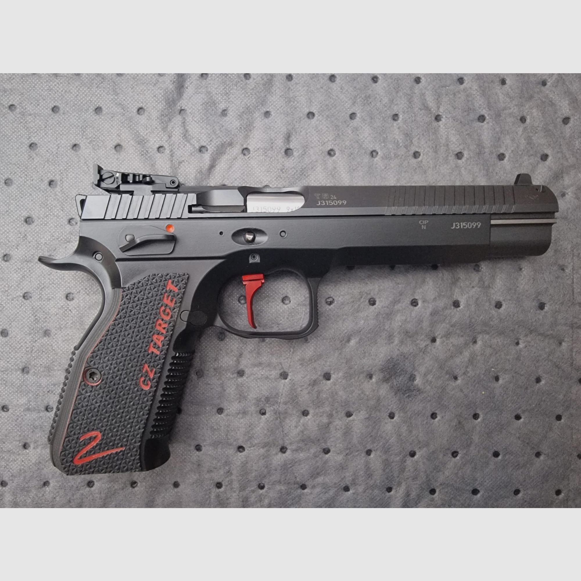 CZ Shadow 2 Doel 6 Inch - Veel Accessoires