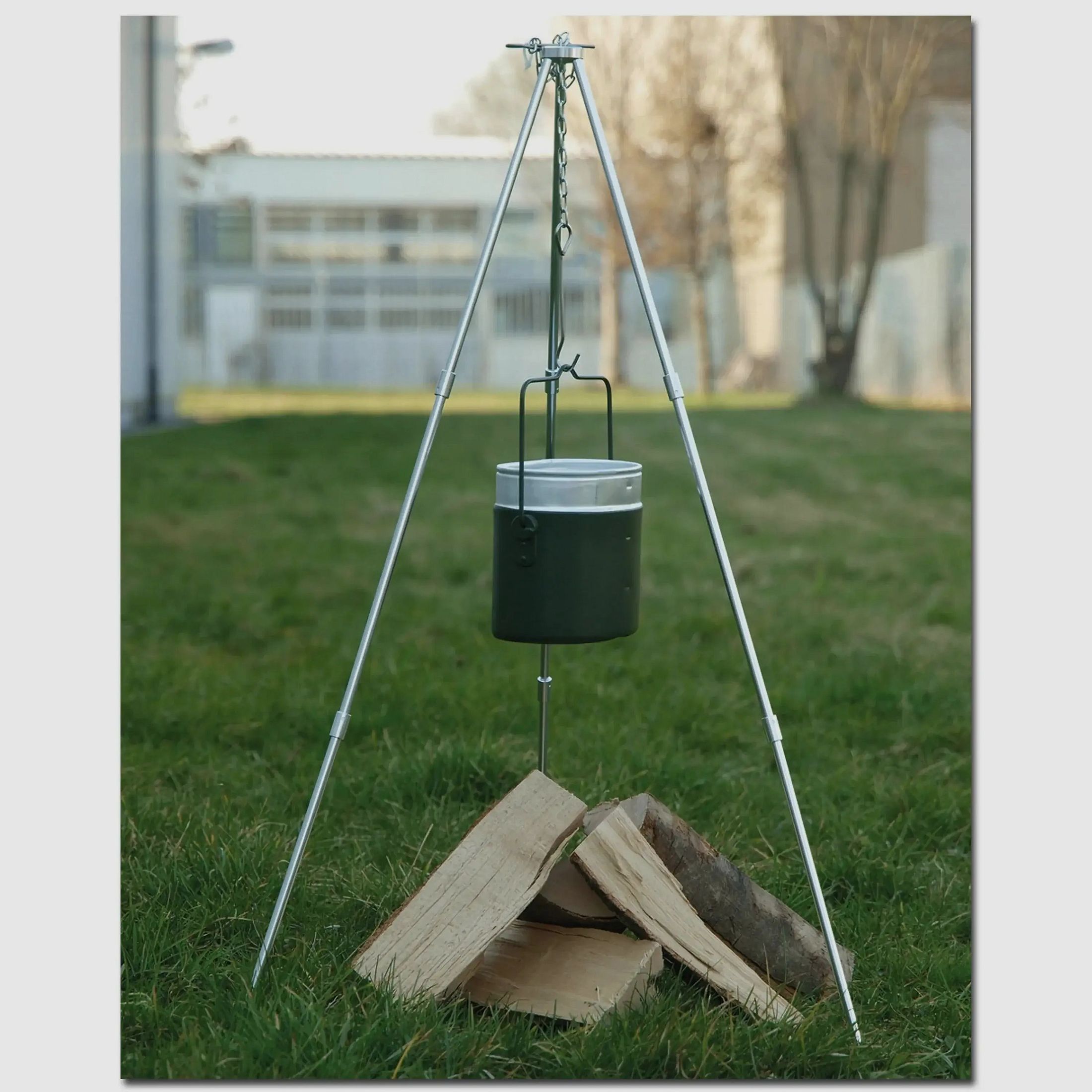 Mil-Tec Tripod Grill for Swing Kettle - Height Adjustable