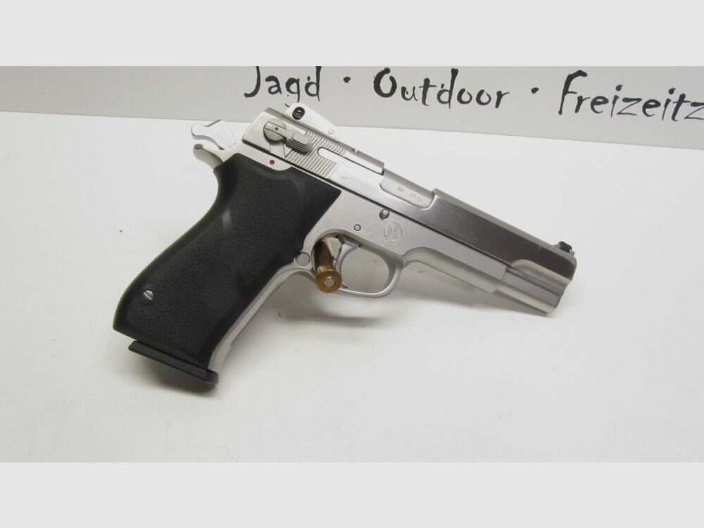Smith & Wesson 4506-1 .45Auto