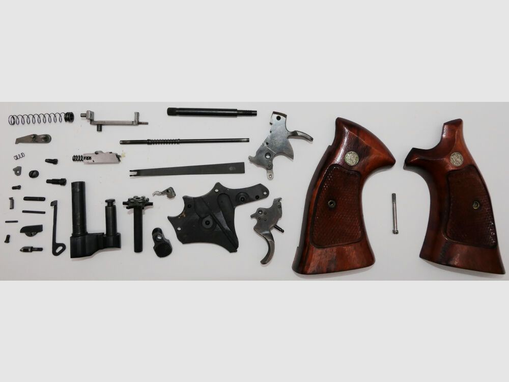 Teilesatz Smith & Wesson Teilesatz S&W Revolver, unbekannt