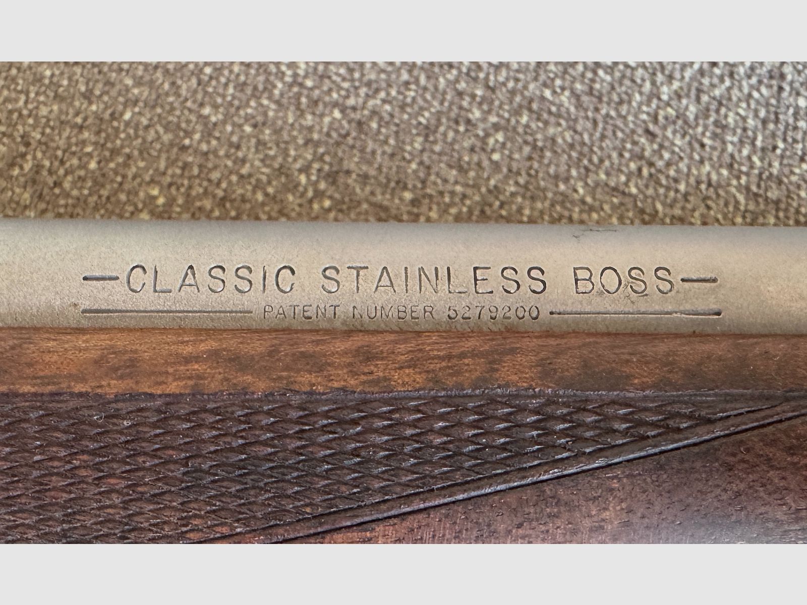 Winchester - 70 Classic Stainless Boss
