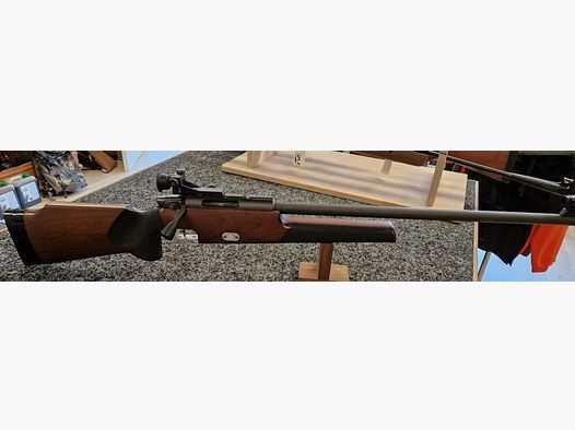 Steyr UIT
